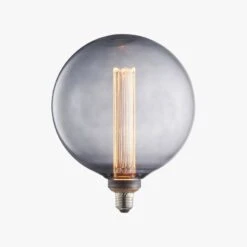 Garnet LED Globe Shaped Bulb With Smoke Effect Glass