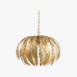 Arden Leaf Golden Pendant