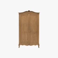 Opera Weathered Wardobe