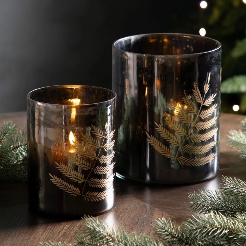 Gilded Leaf Vase 2 Gilded Leaf Vase - Image 2