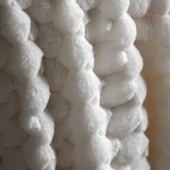 Cosy-up Faux Fur Throw In Cream -Perch & Parrow Home Sales Store pp24030369 ld1