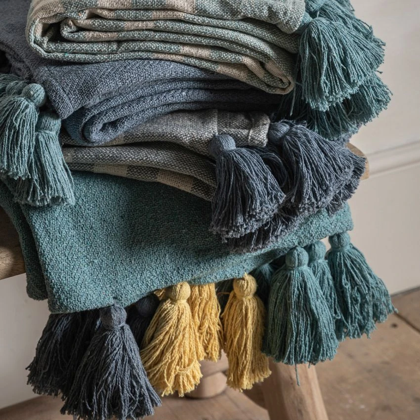 Lettie Throw 3 Lettie Throw - Image 3